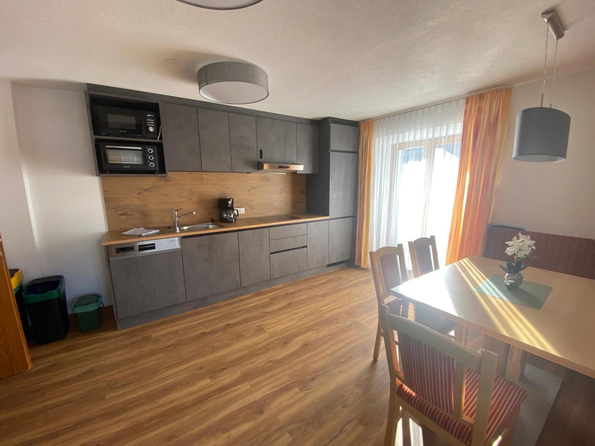 Apart Alpenrose Spiss Exterior foto